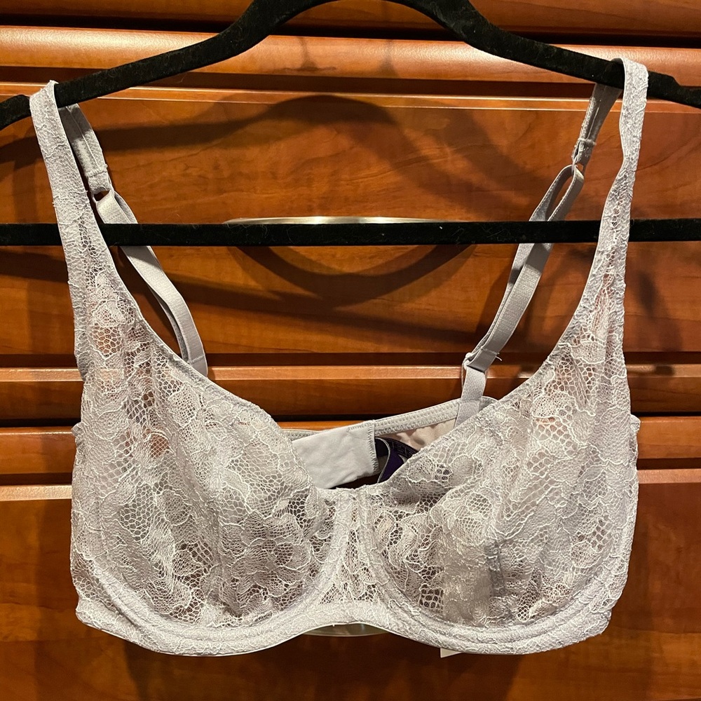 French Journelle under wire sheet bra.NWT
